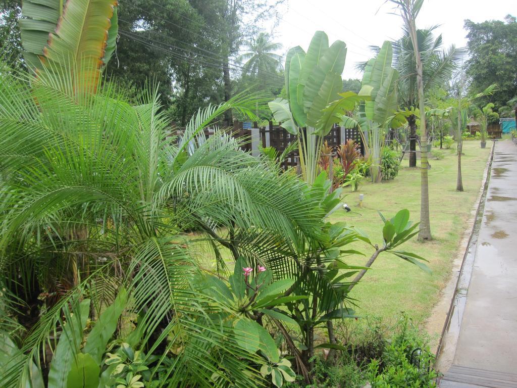 Naiyang Boutique Resort Ban Phak Chit Eksteriør bilde