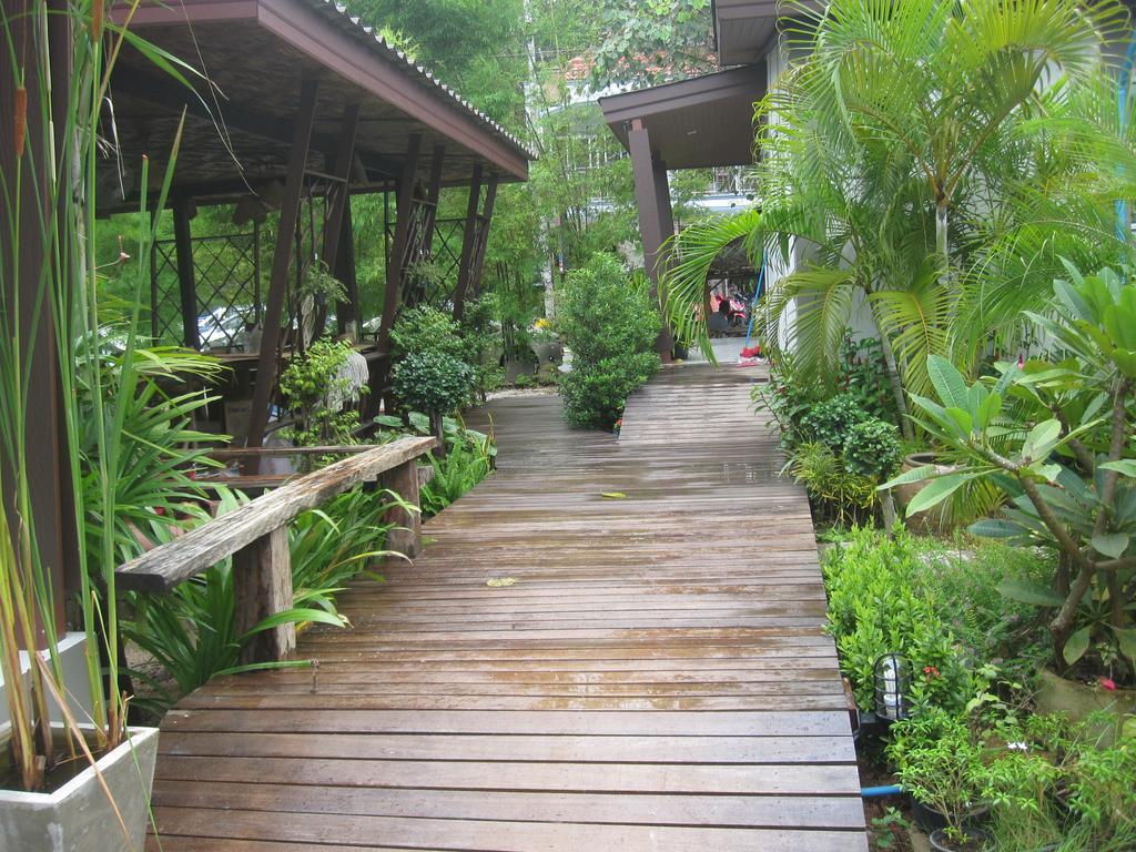 Naiyang Boutique Resort Ban Phak Chit Eksteriør bilde